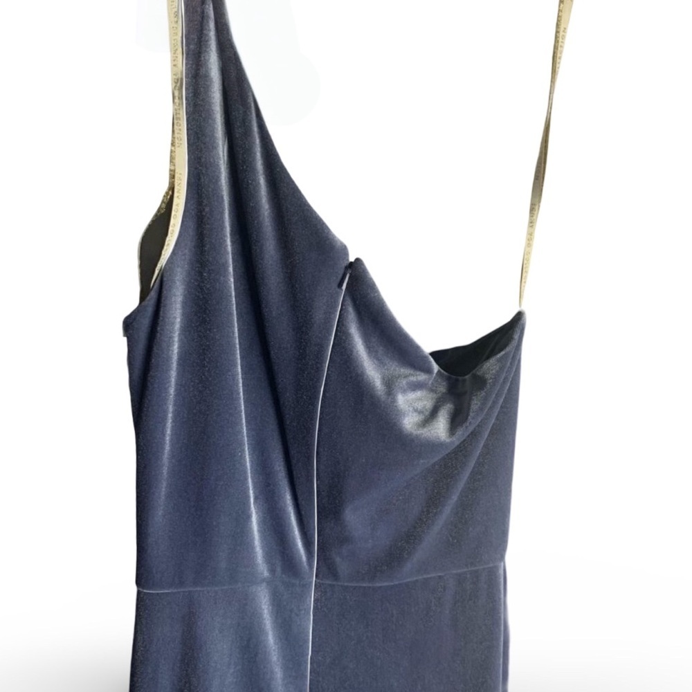 Jenny Yoo Cybill One Shoulder Gown | Chambray Bluestone Velvet | Size 4 - Picture 15 of 16
